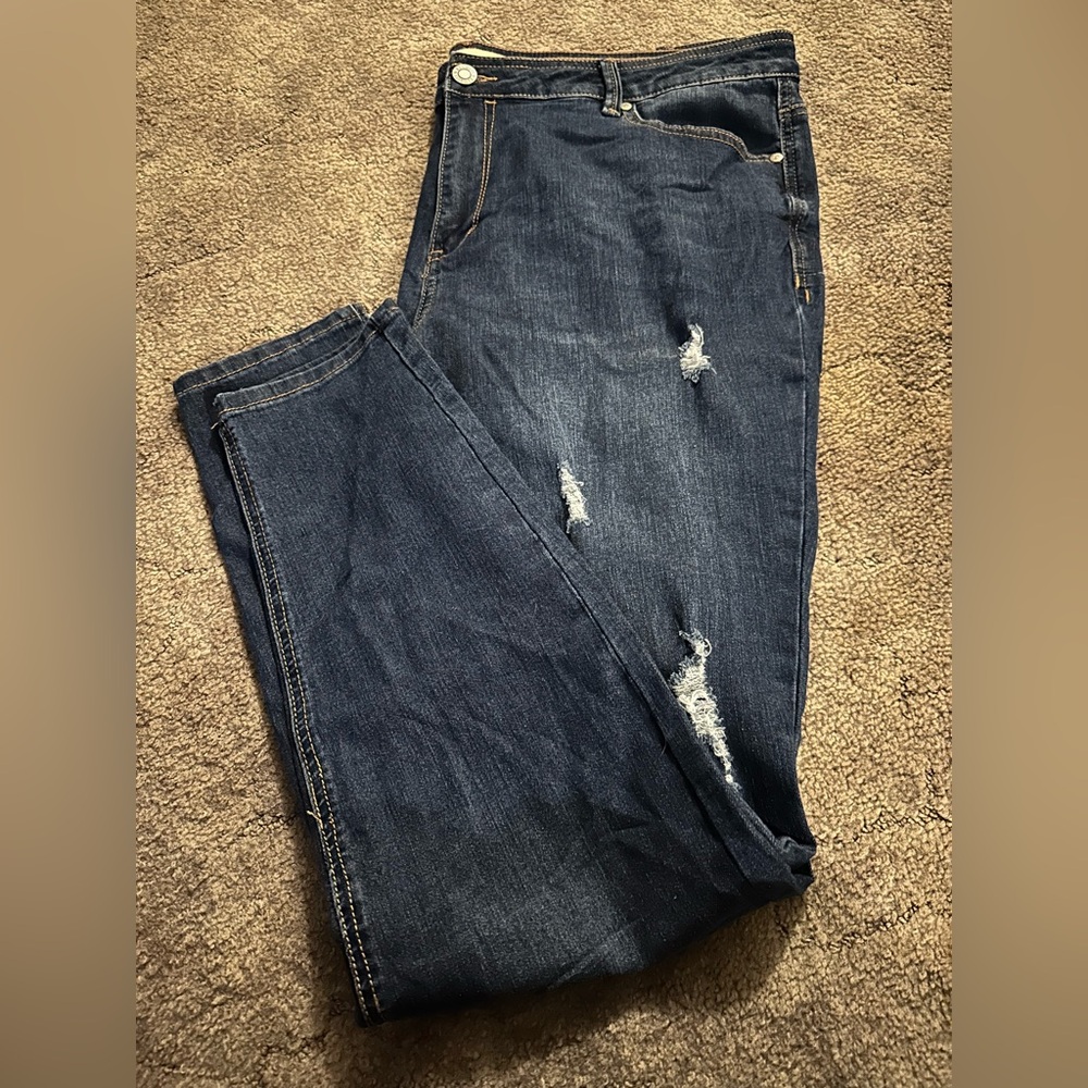 Eloguii Distressed Blue Jeans